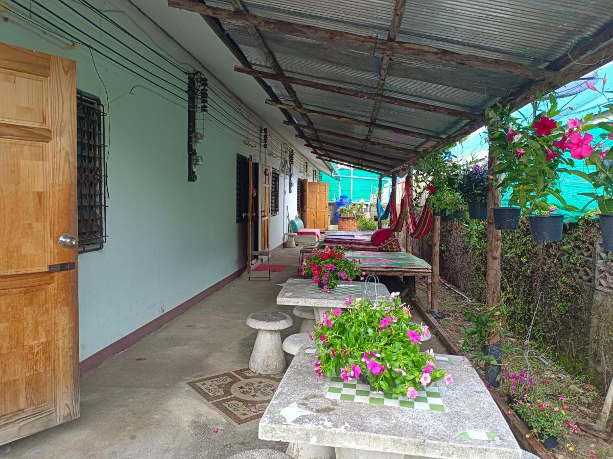 Sunny In Town Hotel Pai Exterior photo