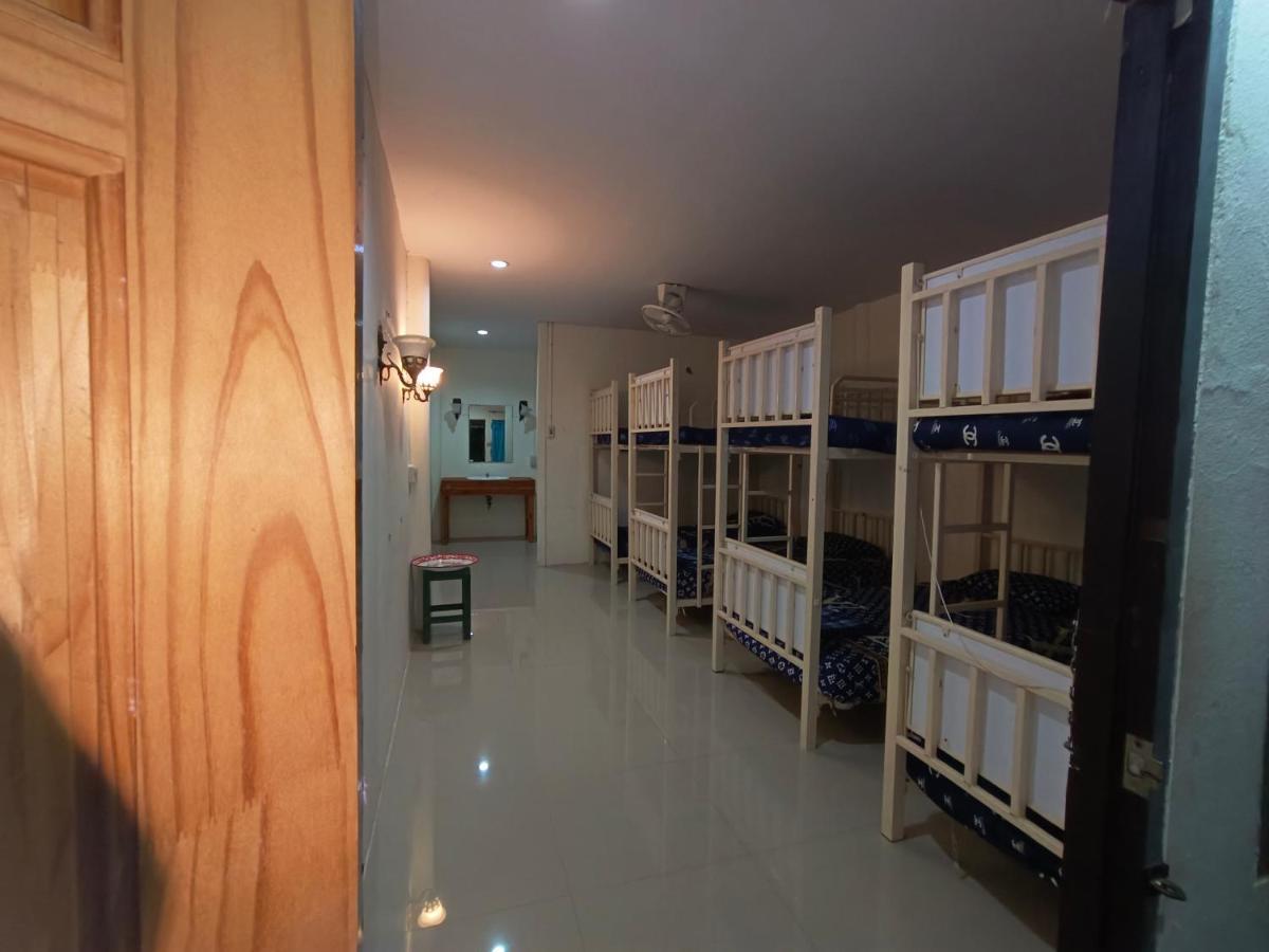 Sunny In Town Hotel Pai Exterior photo